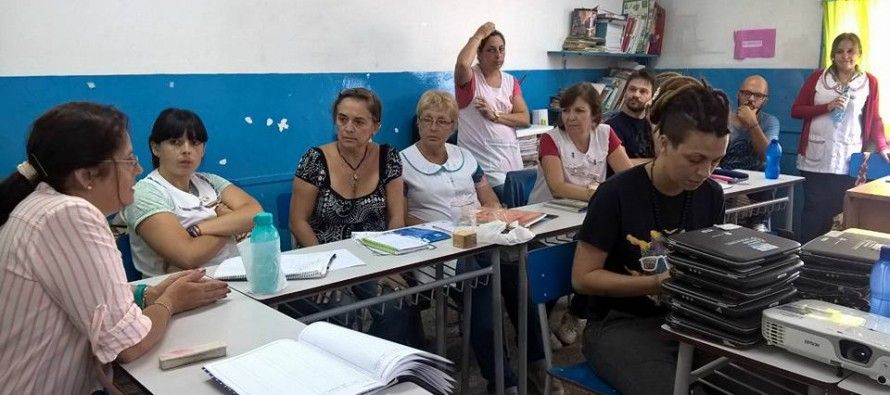 Docentes suplentes de DGE tendrán continuidad
