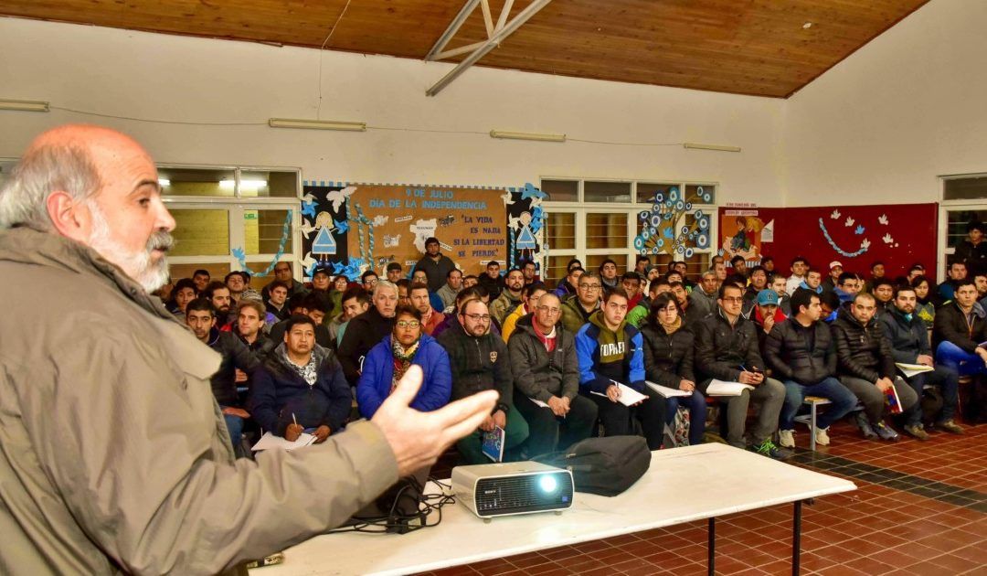 En Tupungato se dictó «Curso sobre  Construcción de  Calefones Solares»