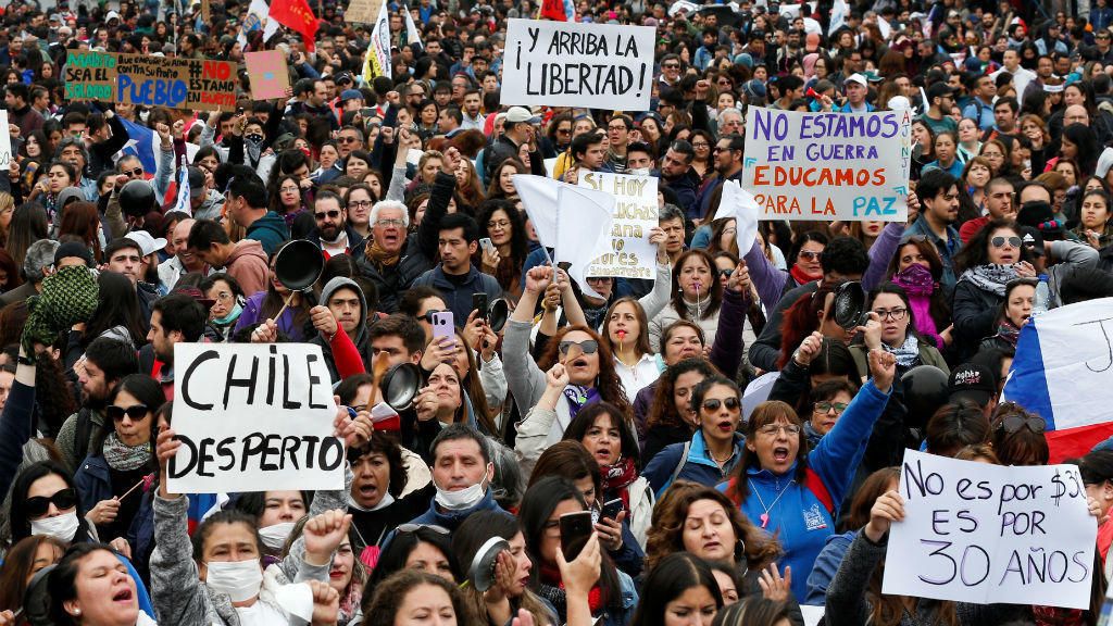 Continúan las protestas en Chile. Que se  opina en Tunuyán