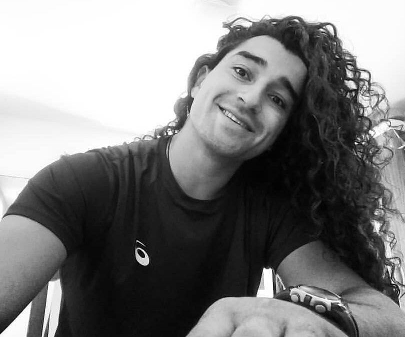 Un «Pariente» Sancarlino se dejó crecer el pelo durante seis años y se lo donará a una paciente oncológica