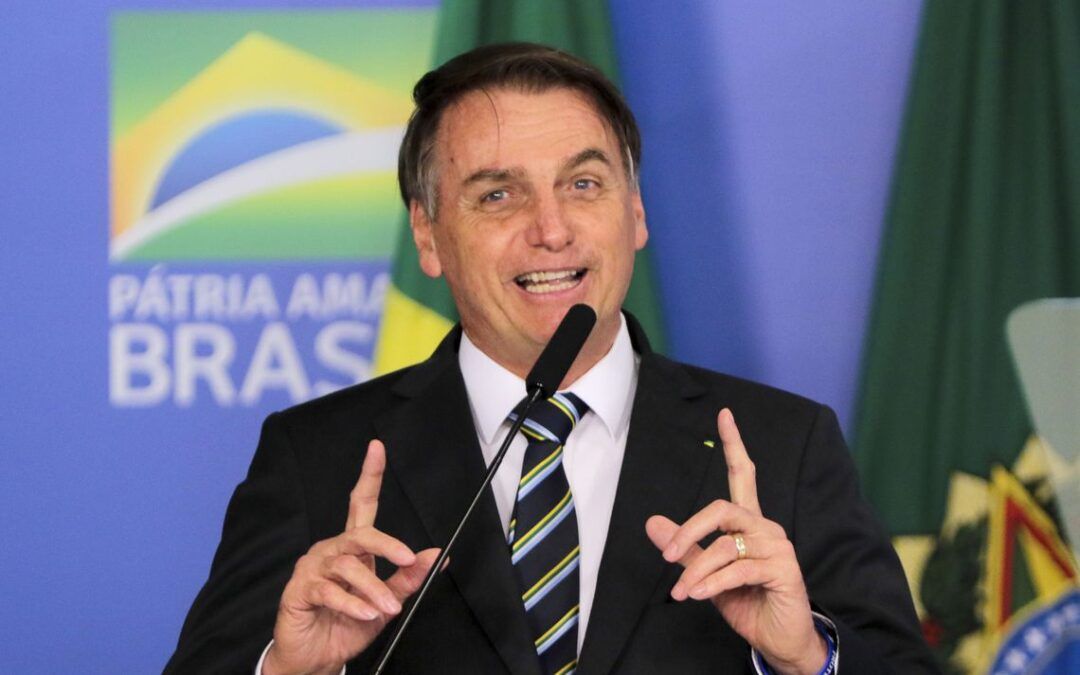 Jair Bolsonaro, presidente de Brasil, dió positivo  de COVID-19.