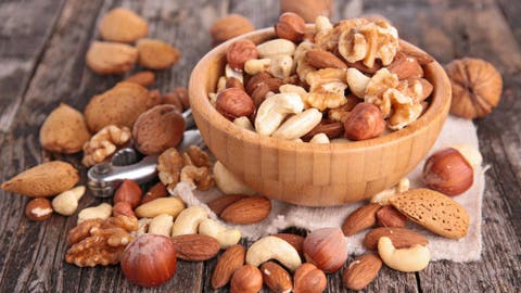 Temporada de heladas. Cómo manejarlas en cultivos de frutos secos.