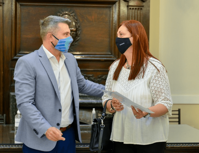 El Senado Mendocino reconoció la trayectoria de una docente de Eugenio Bustos