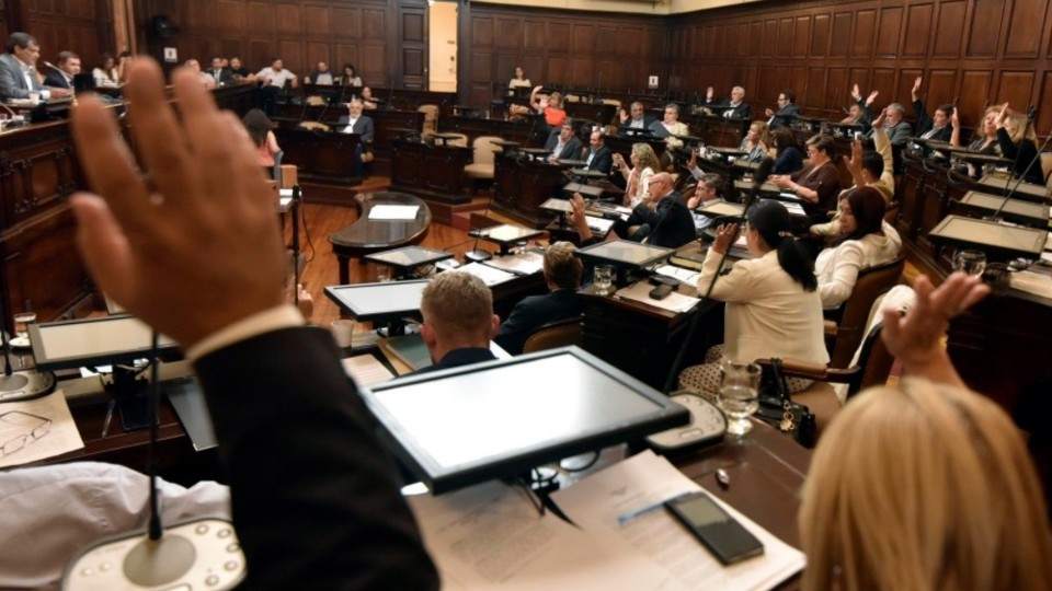 Emergencia sanitaria en Mendoza, hoy se trata en la legislatura