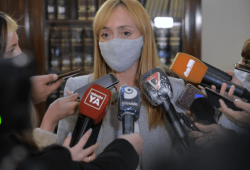 Reunión de Rodolfo Suárez con Anabel Fernández Sagasti. Cuáles fueron los temas ?