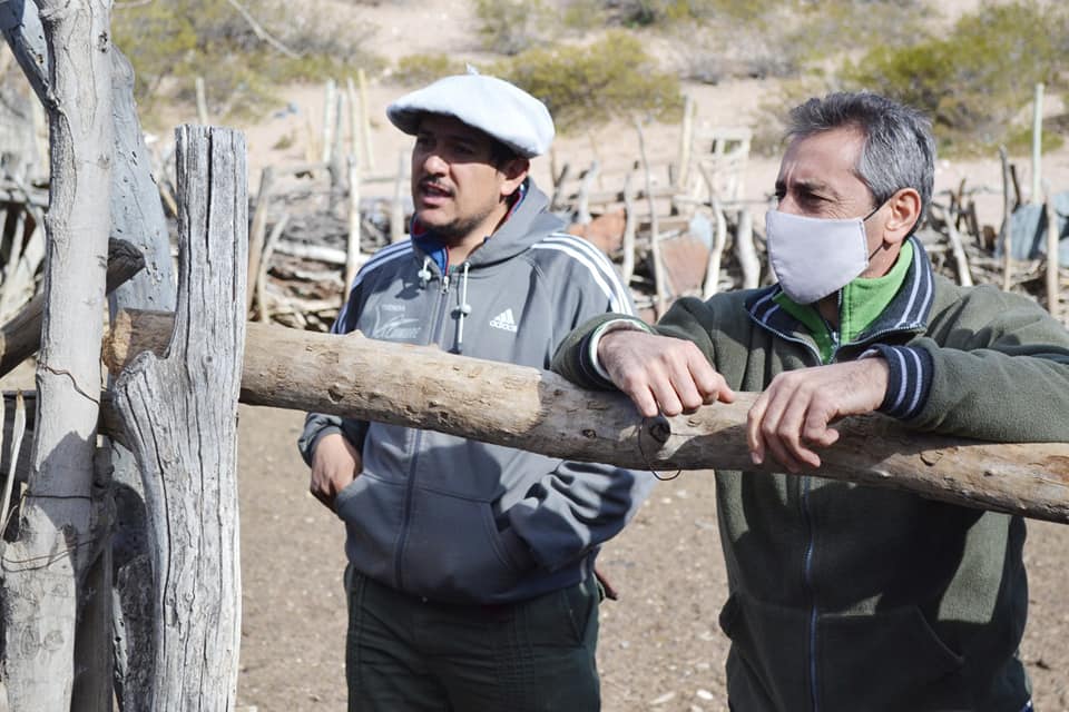 Puesteros de San Carlos fueron vacunados contra Covid.