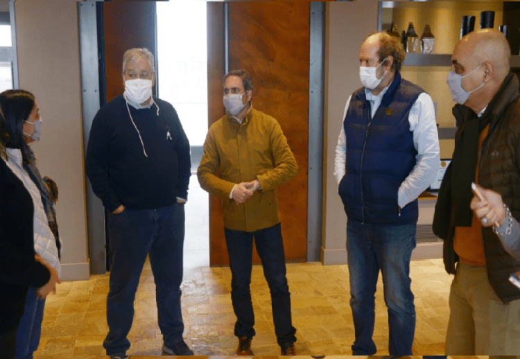 Reunión del INV con bodegueros del Valle de Uco