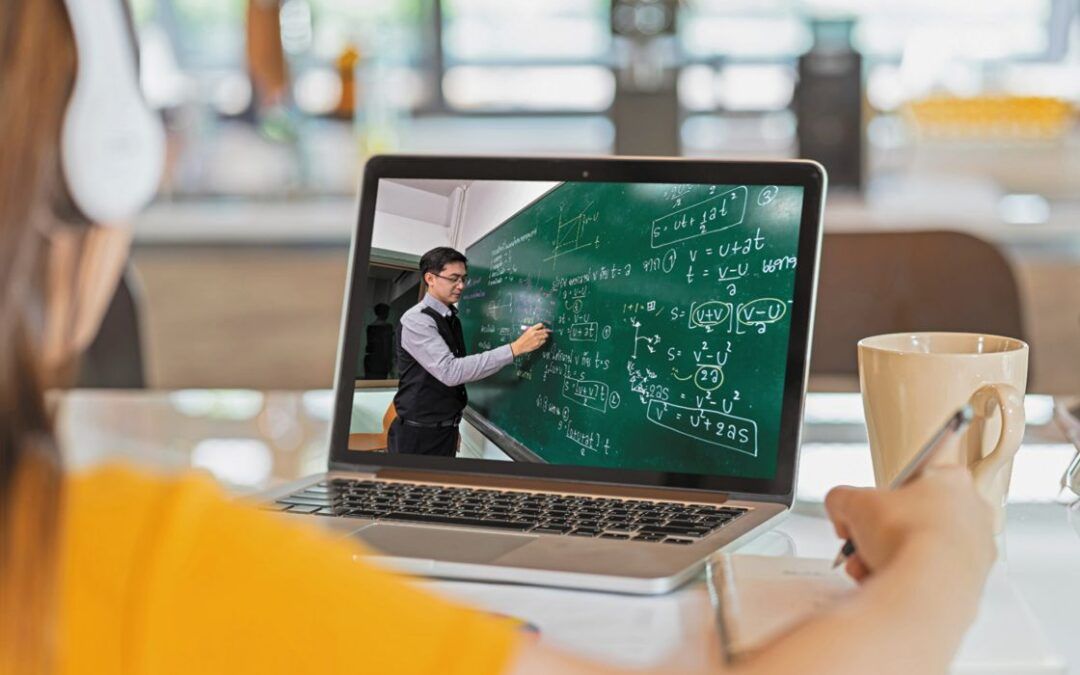 «Secundario a distancia» nueva propuesta de la educación mendocina