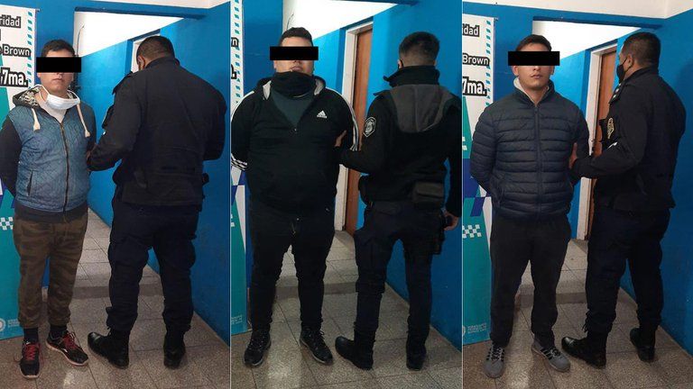 Tres gendarmes quedaron detenidos por robar un almacén y apuntarle con un arma a una niña