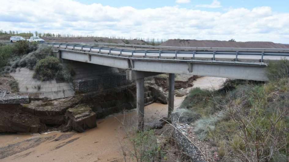 Abrió la licitación para  reconstrucción de puentes caídos sobre la Ruta 40 en Mendoza