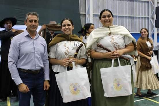 San Carlos ya tiene Flor y Clavel de la Tradición