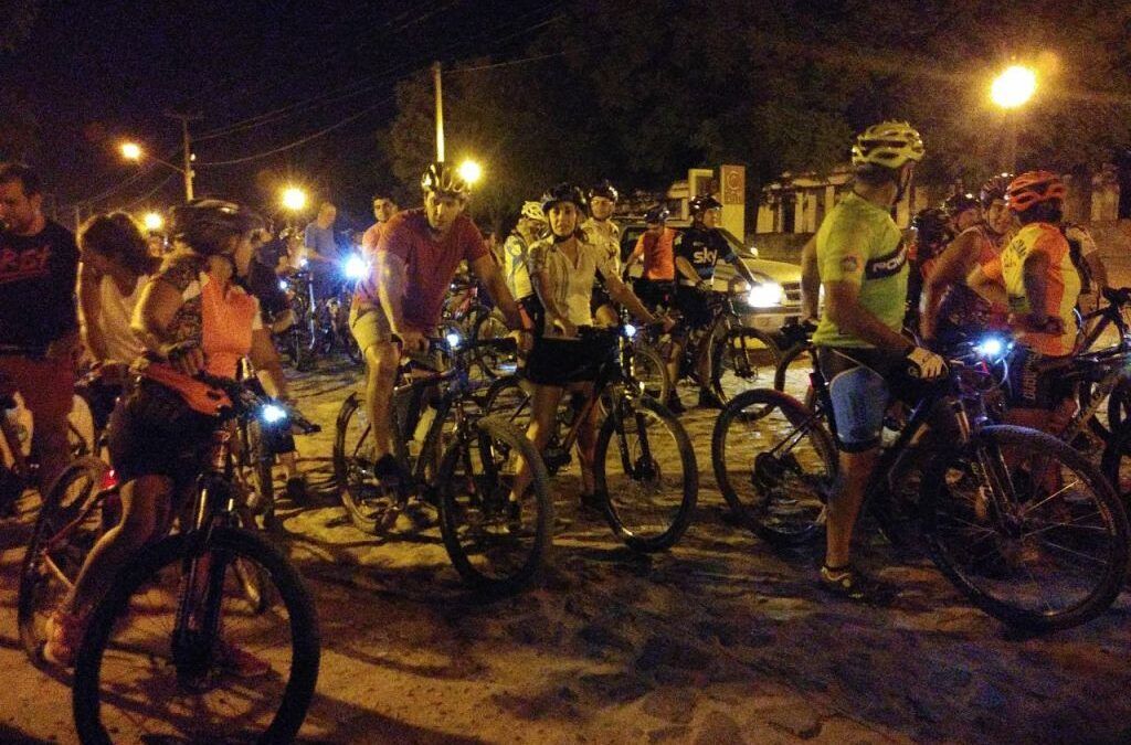 Esta Sábado, bicitour nocturno en San Carlos