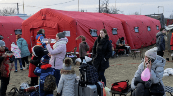 Mendoza se ofreció a recibir refugiados ucranianos