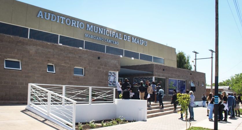 Ley de «Regulación de Nomenclatura Urbana», hagamos homenajes a su debido momento