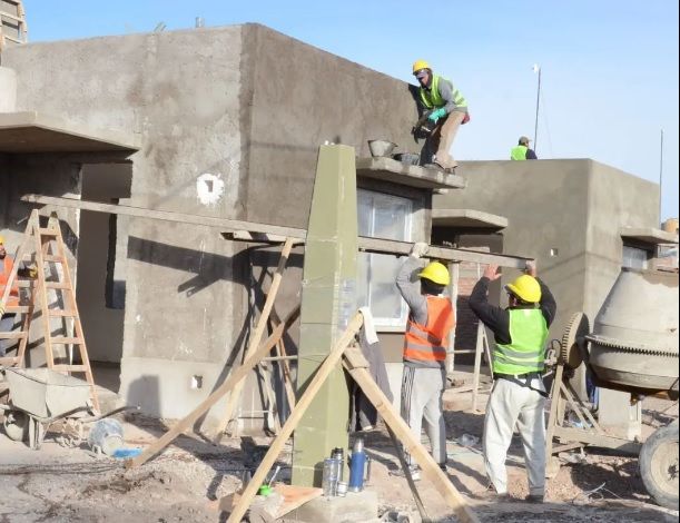 Nación terminará 14 viviendas de Lavalle que están al 80%, y el Bordelongue?