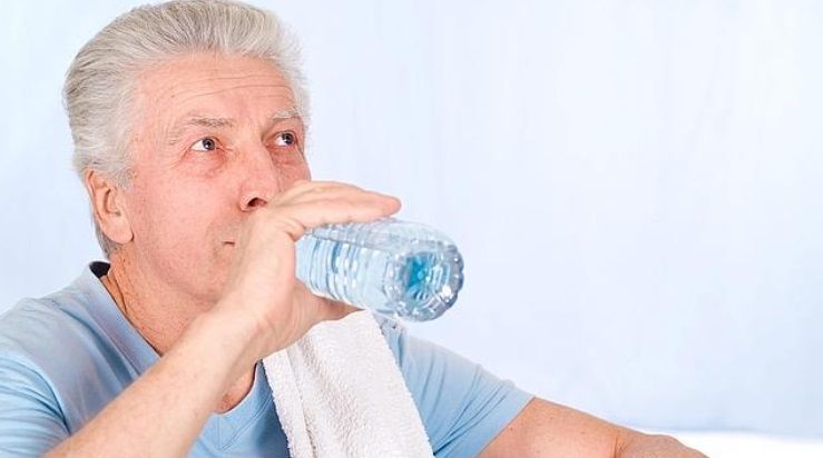 Ola de calor, alerta para bebés y adultos mayores