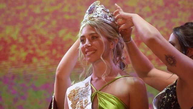 Agostina Jazmín Saua, de Ciudad, es la nueva Reina Nacional de la Vendimia