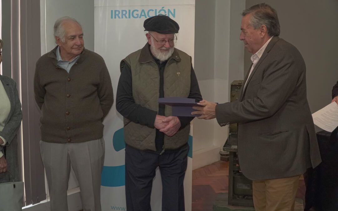 Día Mundial del Arte. Homenaje de Irrigación al pintor Antonio Sarelli