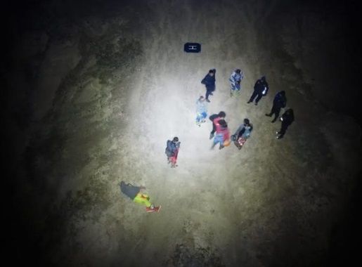 Motociclistas de Buenos Aires se perdieron en El Nihuil, los rescataron con un dron