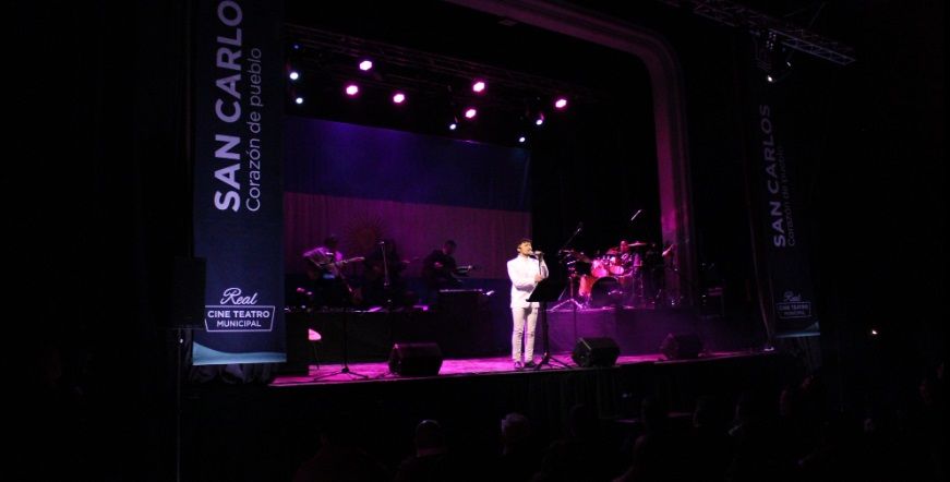 Gran «Velada de Gala Patria» se vivió en La Consulta