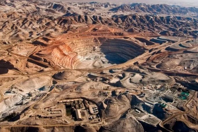 Mendoza minera, firmó su ingreso a la Mesa del Cobre