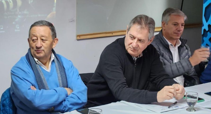 Novedoso. Intendentes del Sur rinden examen ante los jóvenes