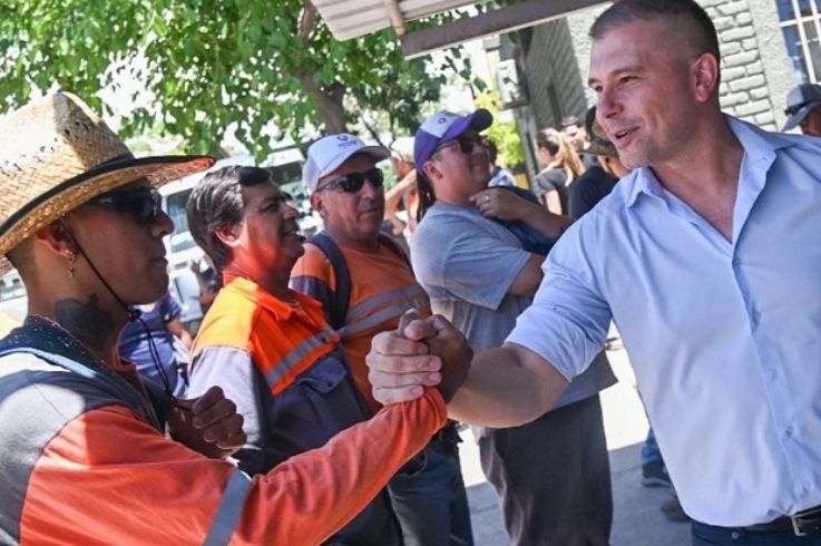 El Intendente de Godoy Cruz celebró el cierre del año junto a empleados municipales