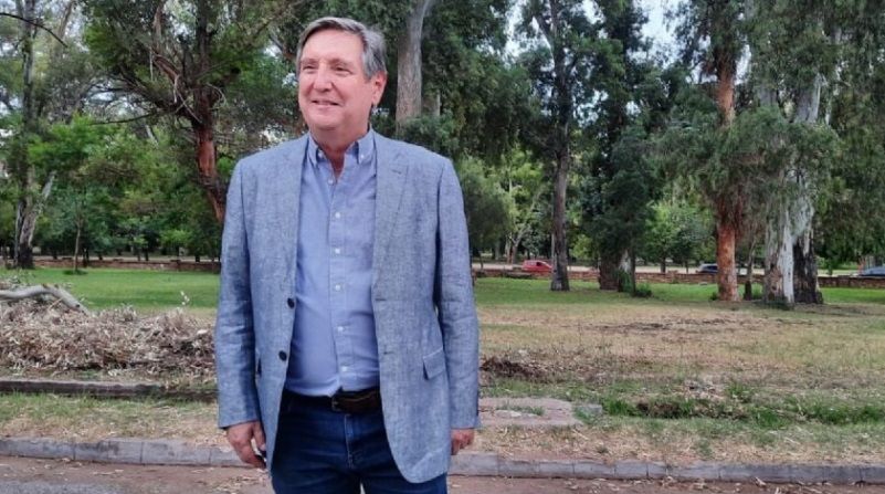 Emir Félix: «Tenemos que organizar el partido y que haya muchos jugadores en la cancha»