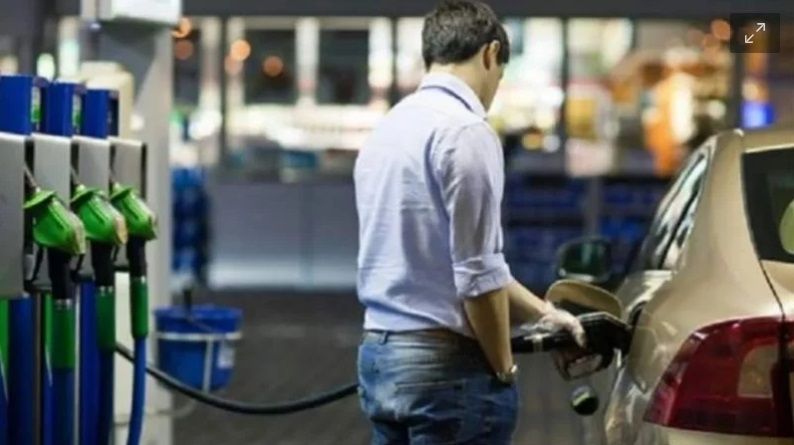 Cómo funciona el sistema de autoservicio de combustible
