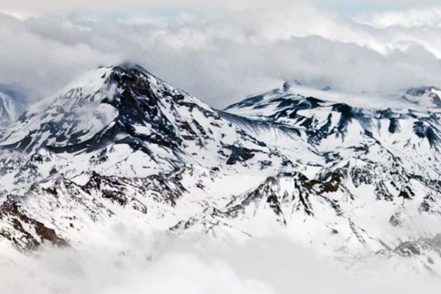 Alerta en el volcán Tupungatito, hay riesgos para la población? 