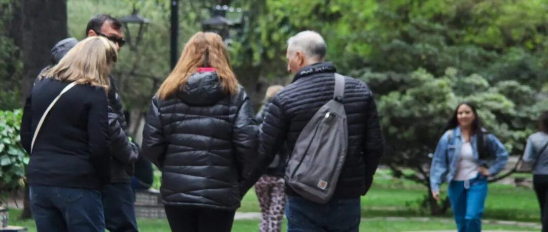 Atención al clima, llega el viento Zonda con nevadas y mucho frío