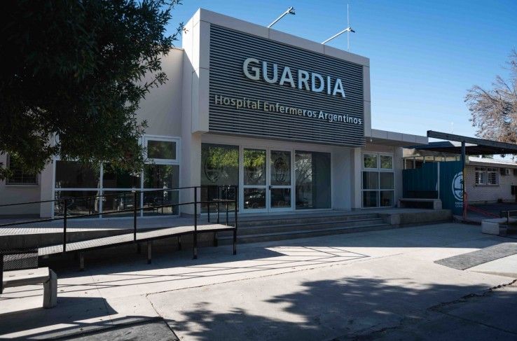 Brutal ataque en General Alvear: una mujer apuñaló a su pareja y el joven pelea por su vida