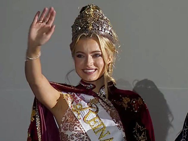  Azul Antolinez de San Rafael, es la Reina Nacional de la Vendimia.