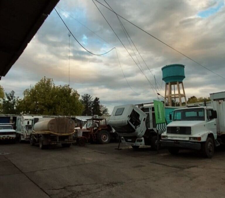 San Carlos recibió el dinero para renovar sus vehículos