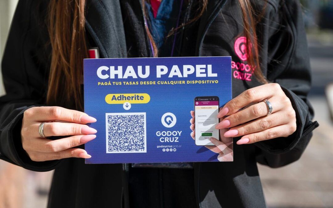 Godoy Cruz continúa con la campaña «Chau Papel»