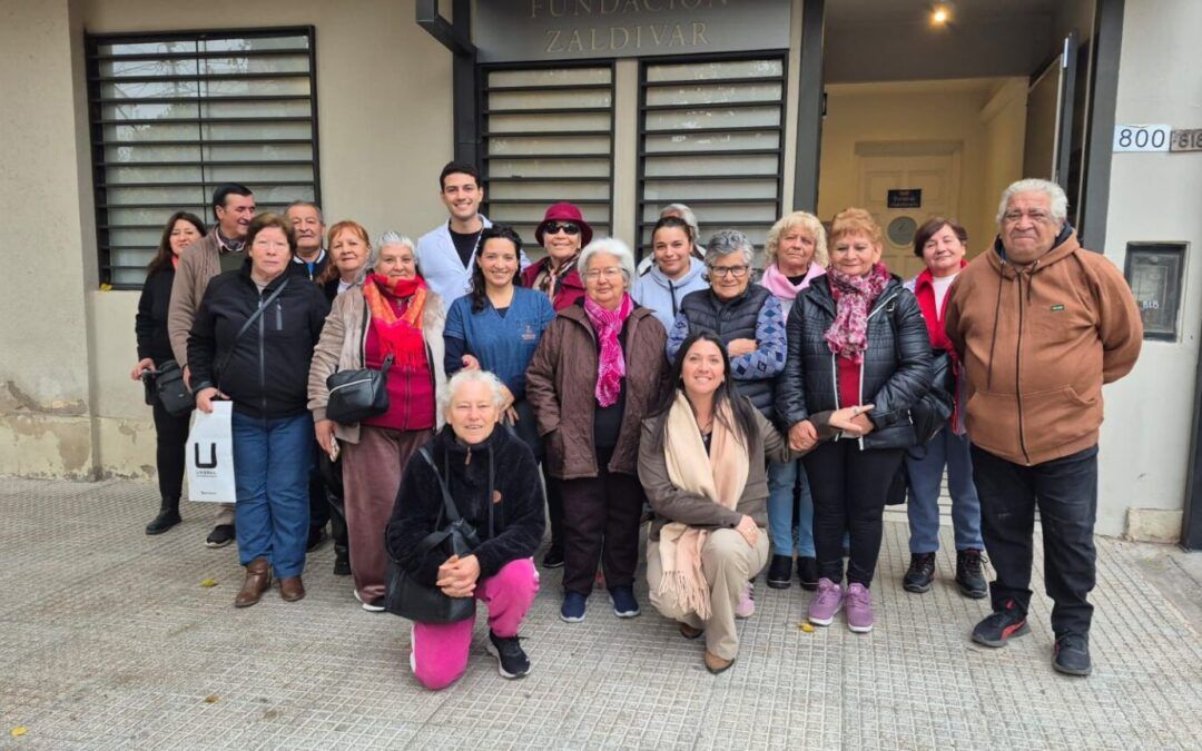 San Carlos cuida la salud visual de sus adultos mayores