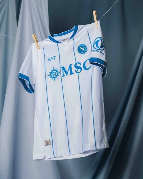VIDEO La nueva camiseta del Napoli, pensada en Argentina