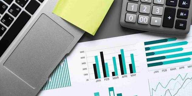 Temporada de encuestas. El desgaste de Milei y peronismo sin liderazgo