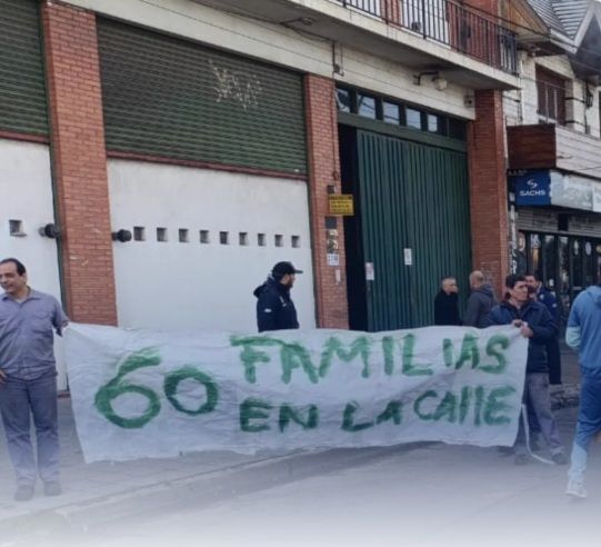 La situación de la industria, una metalúrgica les ofrece “las sobras de bronce” a empleados para pagar deudas
